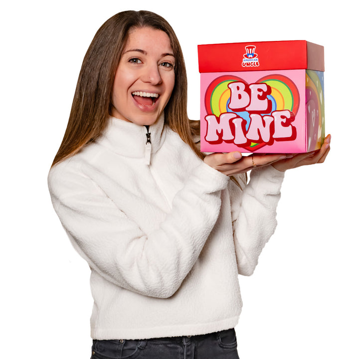 Explosion box “Love”, boîte cadeau explosive avec 20 snack douceurs et salés surprises 