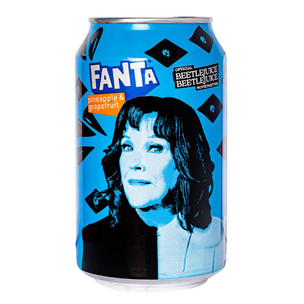 Confezione da 330ml di bevanda all'ananas e pompelmo Fanta.