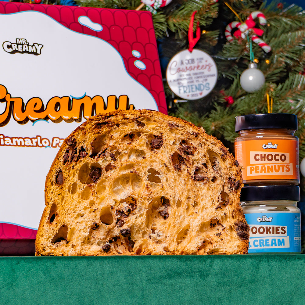 Panettone con scaglie di cioccolato