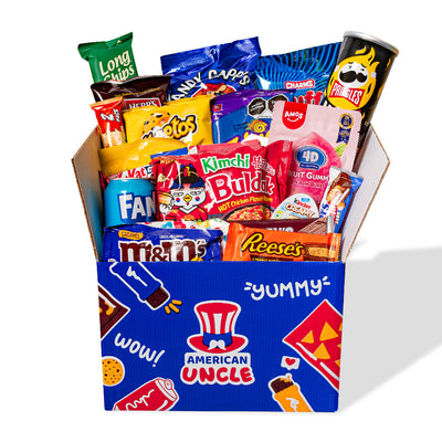 Snack box d'au moins 40 produits internationaux : sucré, salé et boissons 