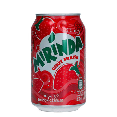 Confezione da 330ml di bevanda alla frutta Mirinda Strawberry