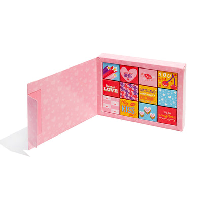 Love Bites Box, boîte de 12 petites boîtes de chocolats et bonbons