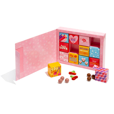 Love Bites Box, boîte de 12 petites boîtes de chocolats et bonbons
