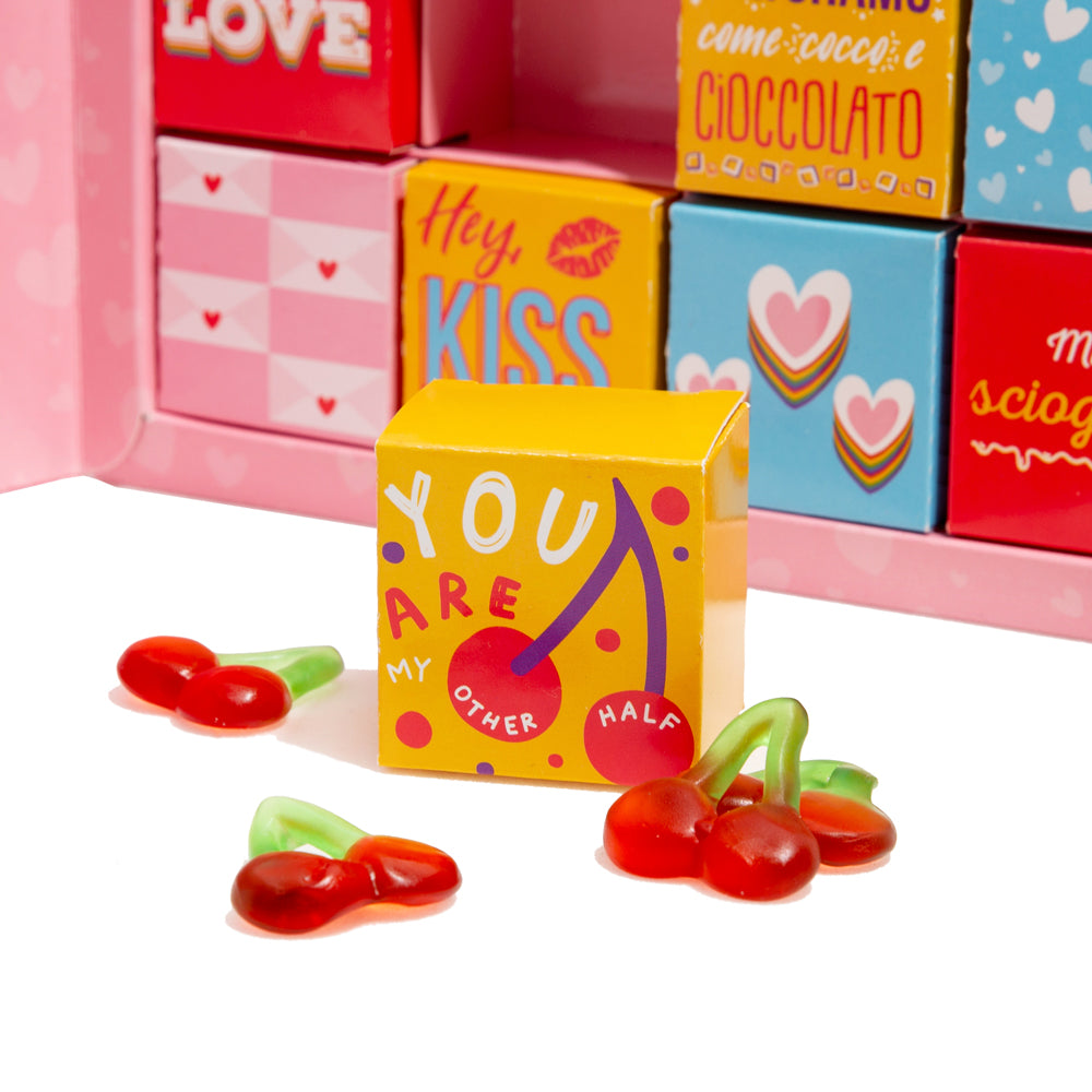 Love Bites Box, boîte de 12 boîtes de chocolats et bonbons 